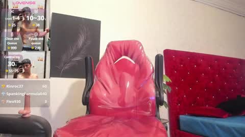 Snapshot of cristopher23_ chatting on March 6, 1:48 am cristopher23 online show from March 6, 1:48 am