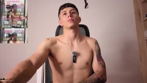 Snapshot of cristopher23_ chatting on September 24, 12:14 am cristopher23 online show from September 24, 12:14 am