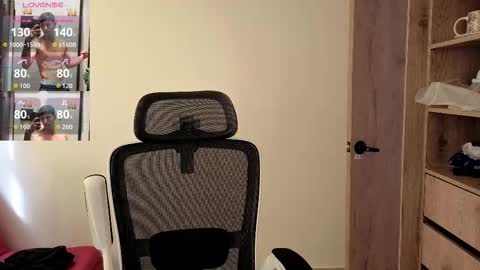 Snapshot of cristopher23_ chatting on October 14, 1:56 pm cristopher23 online show from October 14, 1:56 pm