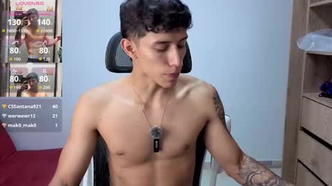 Snapshot of cristopher23_ chatting on October 15, 2:01 am cristopher23 online show from October 15, 2:01 am