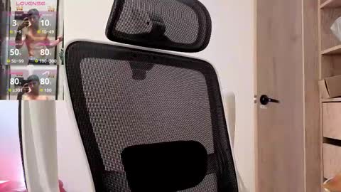 Snapshot of cristopher23_ chatting on October 21, 2:51 pm cristopher23 online show from October 21, 2:51 pm