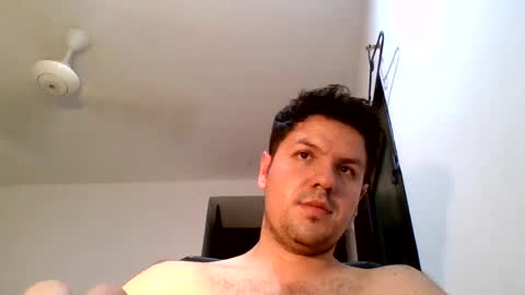 cristopher3042 online show from June 26, 5:56 am