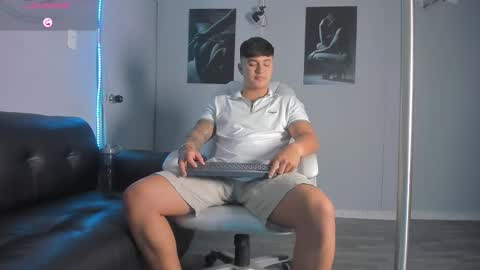 Cristopher online show from February 10, 11:14 am