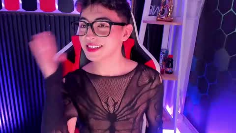 Cristopher  online show from June 3, 9:53 pm