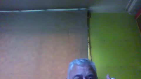 crmperez online show from June 2, 6:43 pm