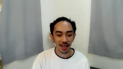 Snapshot of crocodale chatting on September 16, 5:03 pm crocodale online show from September 16, 5:03 pm