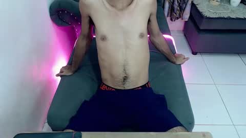 Snapshot of crocodale chatting on September 20, 12:00 am crocodale online show from September 20, 12:00 am