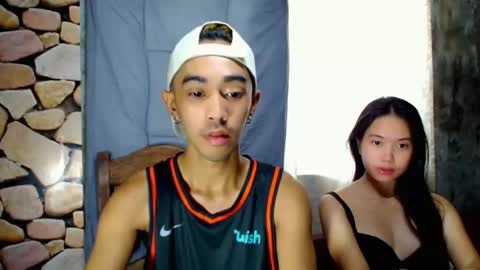 Snapshot of crocodale chatting on December 14, 11:31 pm crocodale online show from December 14, 11:31 pm