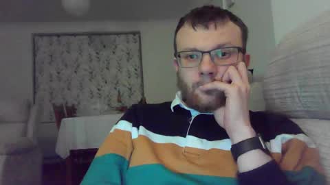 Snapshot of cropper4fun chatting on December 16, 9:20 pm Cropper online show from December 16, 9:20 pm