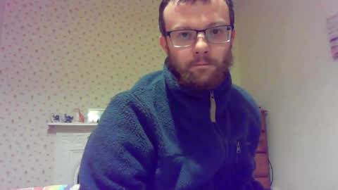 Snapshot of cropper4fun chatting on October 22, 7:02 pm Cropper online show from October 22, 7:02 pm