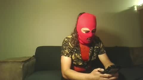 crossdress2anal online show from May 17, 10:28 pm