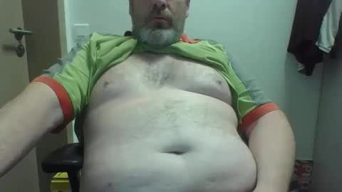 Crouch1 online show from May 11, 9:26 am