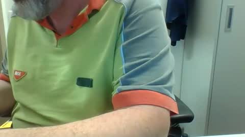Crouch1 online show from June 10, 10:14 am