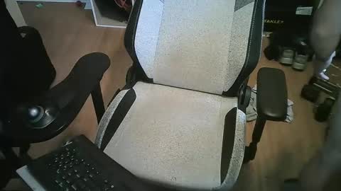 crox420 online show from September 15, 6:08 pm