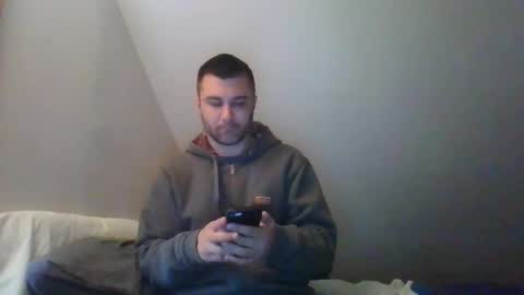 Snapshot of crush380 chatting on April 29, 11:03 am Crush380 online show from April 29, 11:03 am