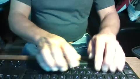 Snapshot of crushit chatting on February 15, 6:33 pm Crushit online show from February 15, 6:33 pm