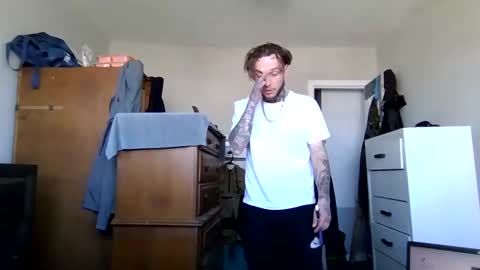 cruz815 online show from April 7, 7:03 pm