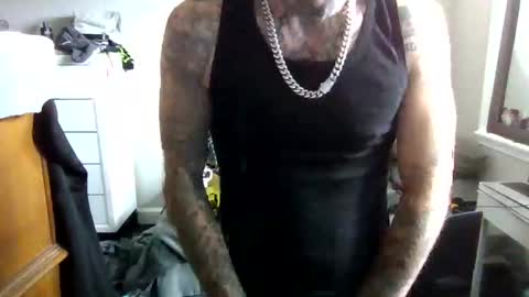 cruz815 online show from April 19, 5:23 pm