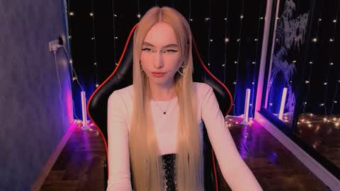 crybambi online show from March 8, 8:18 am