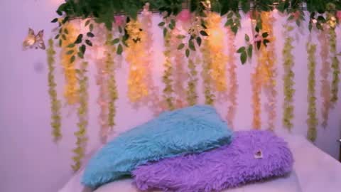 crysrus online show from February 28, 3:26 am