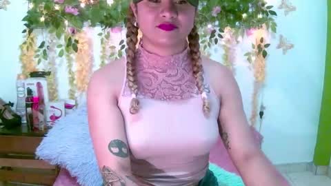 crysrus online show from March 22, 12:47 am