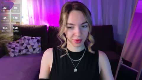 crystal_hanna online show from January 17, 1:43 am