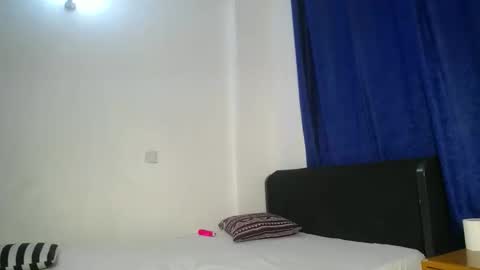 lisa online show from April 21, 5:39 pm