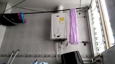 Crystal Blaze online show from November 20, 3:23 pm