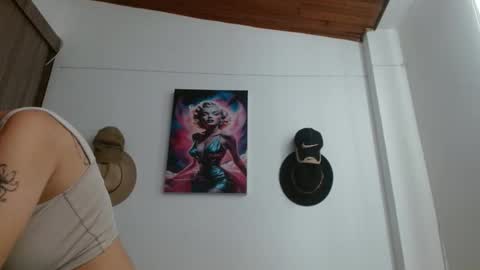 Crystal Blaze online show from March 20, 5:07 pm