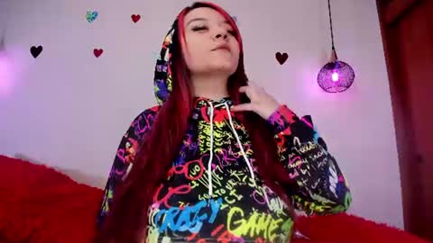 Snapshot of crystalbaby00 chatting on June 13, 3:04 am Hi I am Luz 3 online show from June 13, 3:04 am