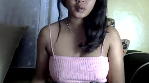 Snapshot of crystalbellax chatting on July 7, 6:16 am crystalbellax online show from July 7, 6:16 am