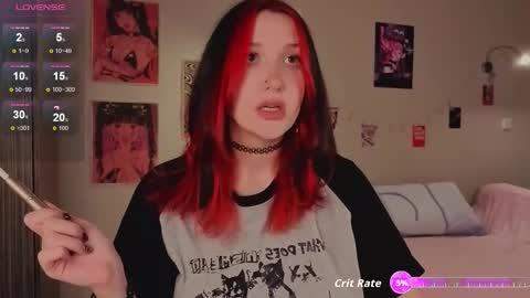 Snapshot of crystalblaze_ chatting on September 30, 8:58 pm Grace online show from September 30, 8:58 pm