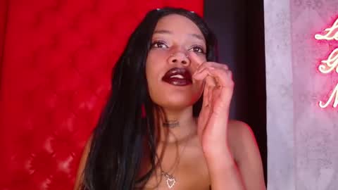 Crystal online show from November 11, 9:48 pm