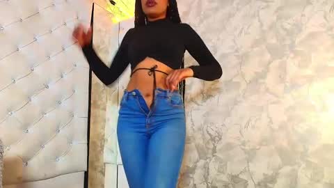 Crystal online show from April 7, 10:09 pm