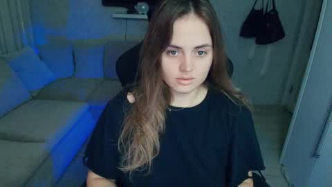 Snapshot of crystalemily chatting on January 9, 8:21 pm crystalemily online show from January 9, 8:21 pm