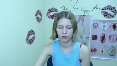 Stella online show from December 7, 2:57 pm