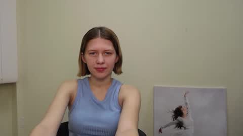 Stella online show from December 8, 7:37 am