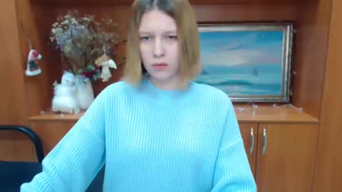 Stella online show from January 17, 3:22 pm