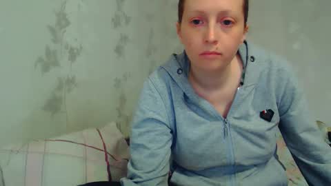 Snapshot of crystallangel chatting on March 21, 2:53 pm CrystallAngel online show from March 21, 2:53 pm