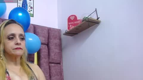 ASHLEY online show from April 27, 8:40 pm