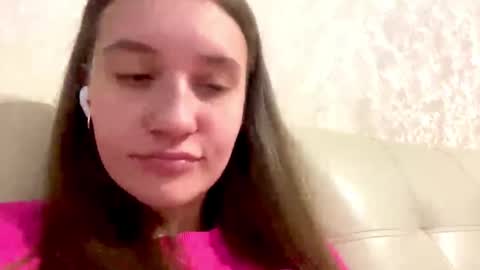 Angel online show from October 23, 1:10 pm