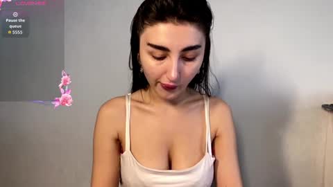 Snapshot of crystlepipkins chatting on August 2, 1:20 pm Diana online show from August 2, 1:20 pm