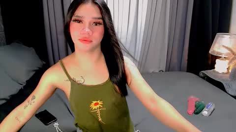 bea takashi  online show from November 27, 8:16 am