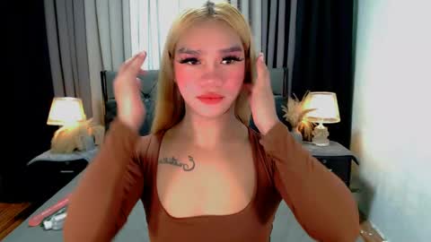 bea takashi  online show from April 21, 9:37 am