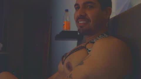 Snapshot of cubarican23 chatting on May 24, 10:31 am cubarican23 online show from May 24, 10:31 am