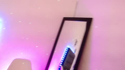 Snapshot of cuckoldlover69_ chatting on December 12, 4:48 am cuckoldlover69_ online show from December 12, 4:48 am