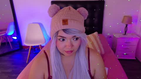 Snapshot of cuckoldlover69_ chatting on January 18, 10:49 pm cuckoldlover69_ online show from January 18, 10:49 pm