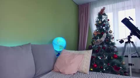 Alexia online show from December 28, 7:33 am