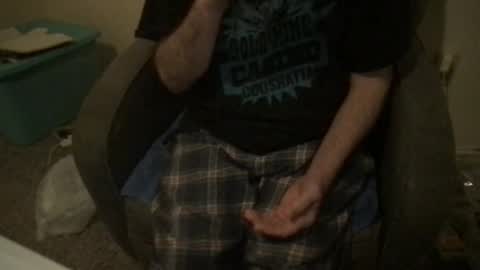 Snapshot of cuddlefuckxxx chatting on March 31, 3:56 pm CuddleFuckXXX online show from March 31, 3:56 pm