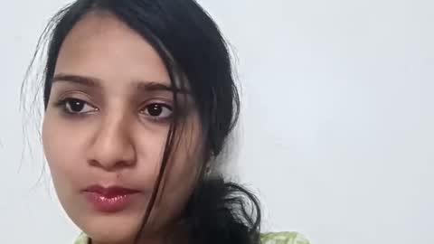 cuddlemuffins online show from December 5, 11:30 am